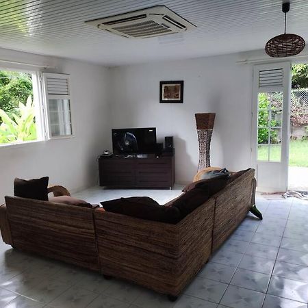 Villa Familiale Avec Piscine Le Marin Extérieur photo