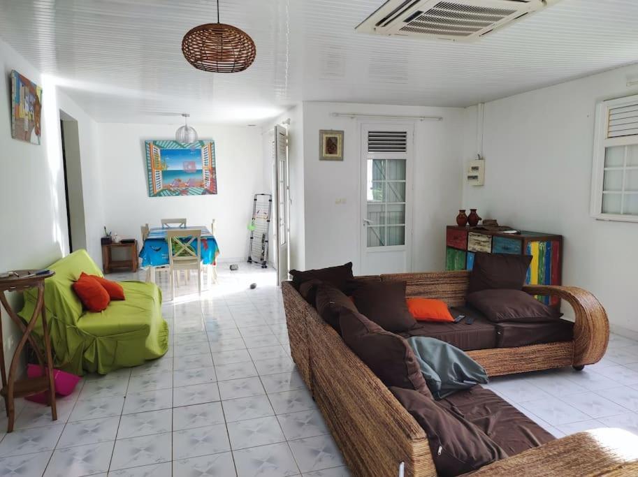 Villa Familiale Avec Piscine Le Marin Extérieur photo